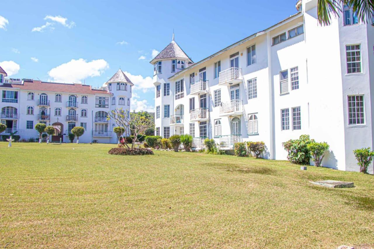 Malibu Ocean View Studio Apartment Montego Bay Exterior photo